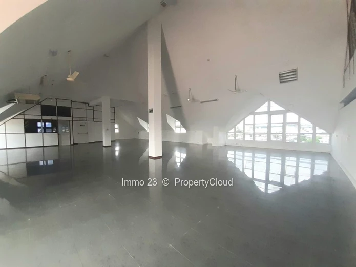 Big Office for rent
