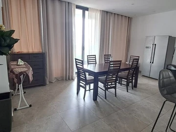 4 Bedroom Apartment
