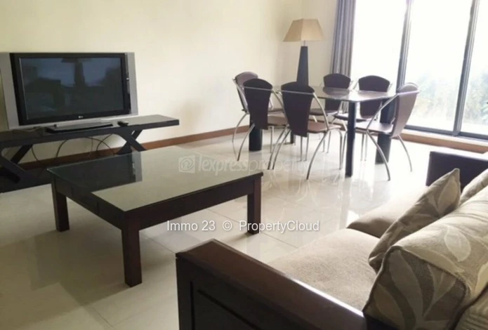 Apartment – 3 Bedrooms – 1500 ft²