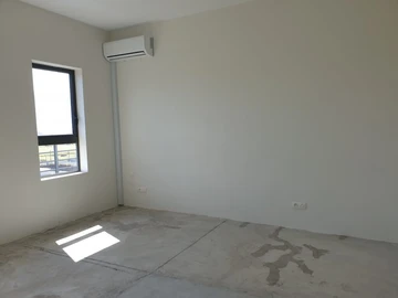 4 Bedroom Apartment