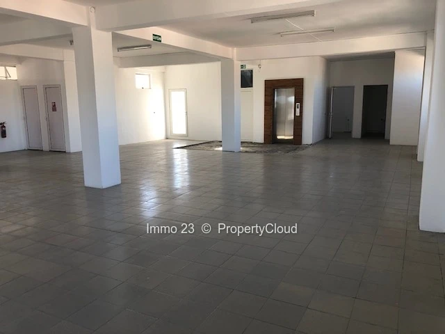 Office of 263 Square Meters
