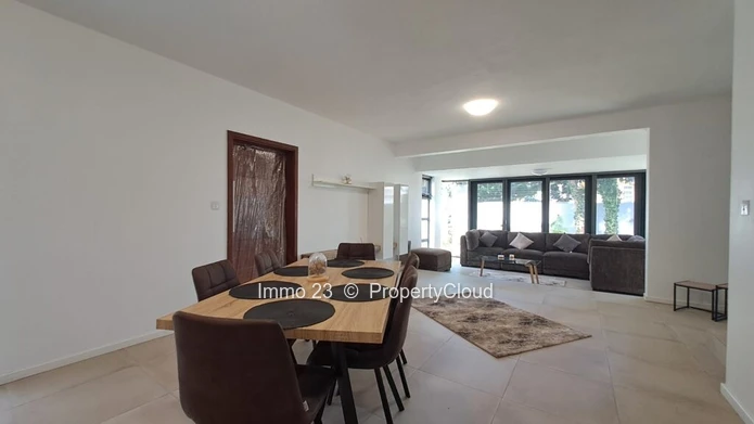 Duplex for rent