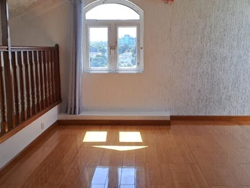 5 Bedroom Apartment