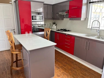 3 Bedroom Apartment