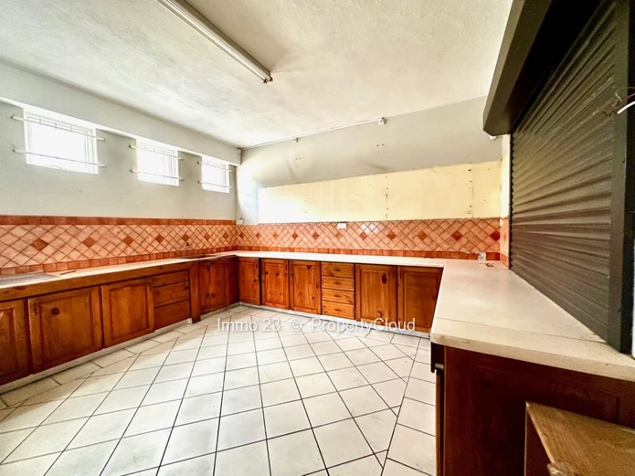 Warehouse for rent