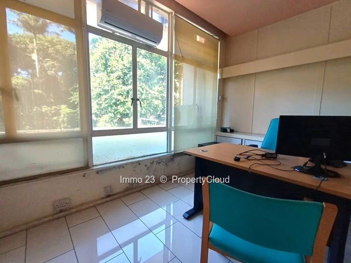 (Français) Espace de bureau
