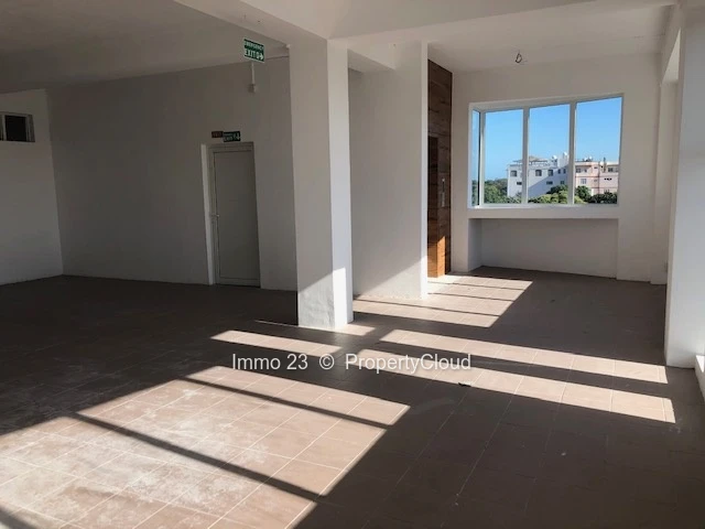 Office of 263 Square Meters