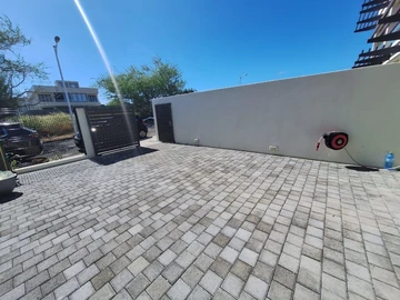 2 Bedroom Townhouse, Duplex
