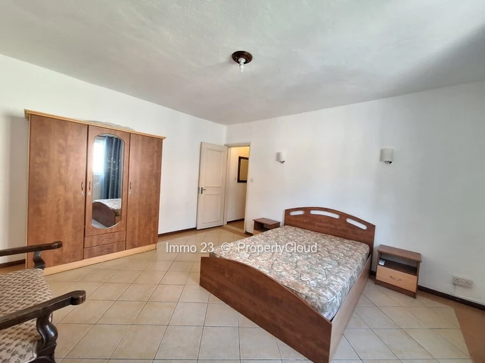 Triplex for rent