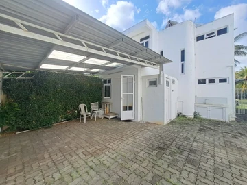4 Bedroom Townhouse, Duplex