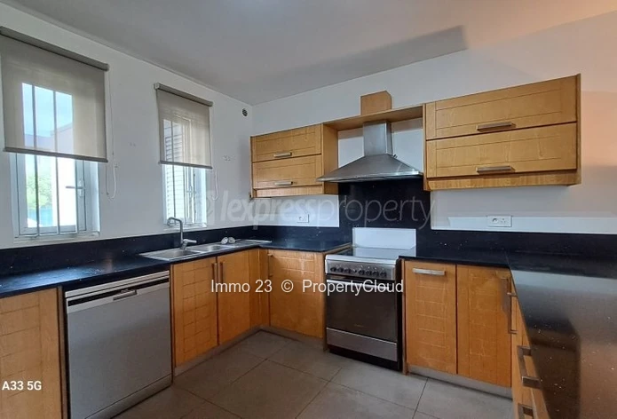 Townhouse / Duplex – 3 Bedrooms – 150 m² – MA348094L