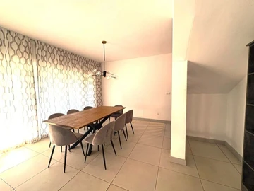 4 Bedroom Townhouse, Duplex