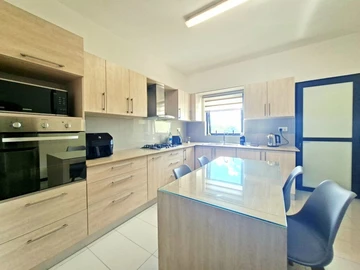 3 Bedroom Apartment