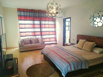 4 Bedroom Apartment