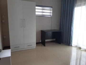 3 Bedroom Townhouse, Duplex