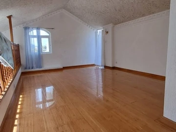 5 Bedroom Apartment