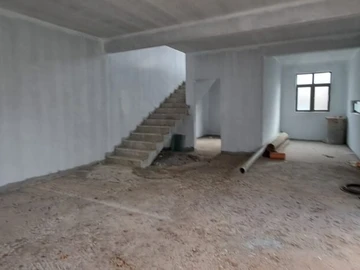 3 Bedroom Townhouse, Duplex