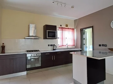 4 Bedroom Apartment