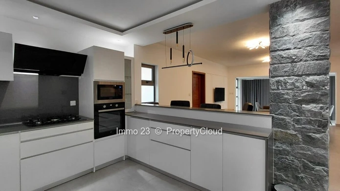 Duplex for rent