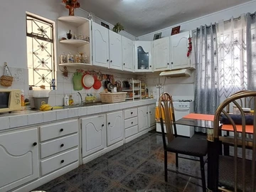 5 Bedroom Apartment