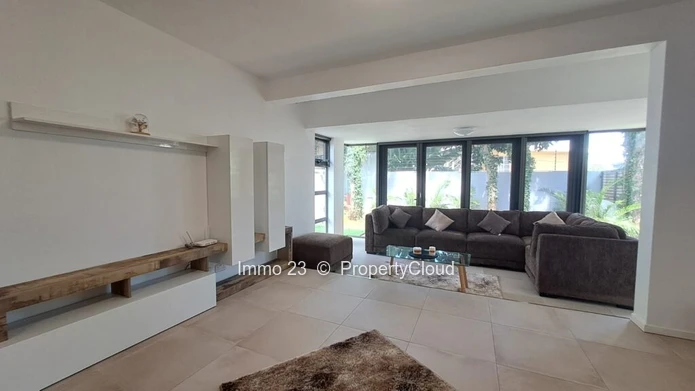 Duplex for rent