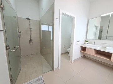 3 Bedroom Townhouse, Duplex